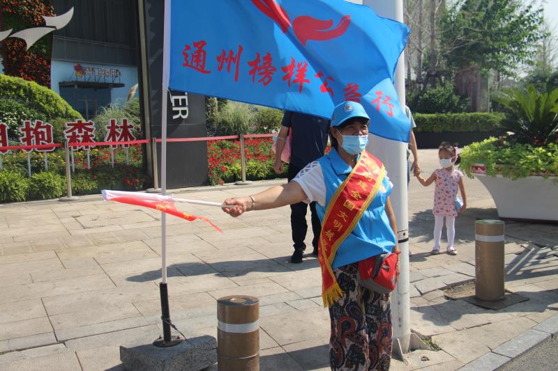 <strong>浪女人操逼</strong>